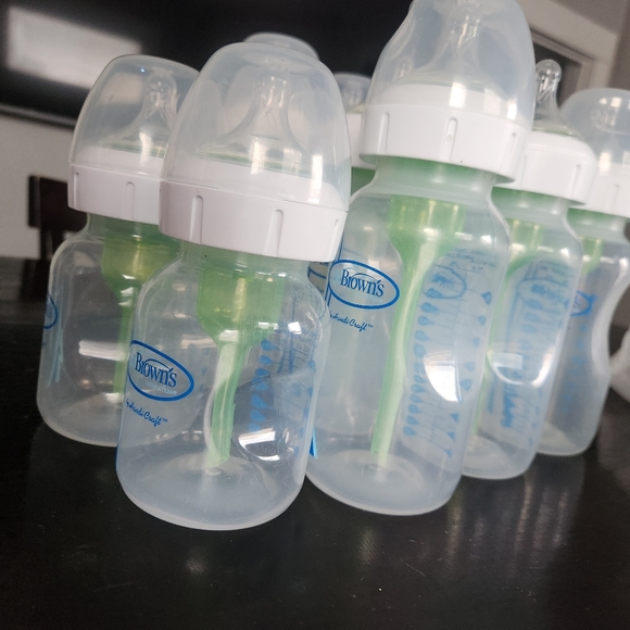 Dr Browns Wide Neck Plastic Bottles